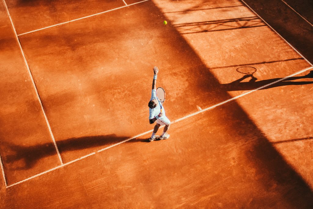duke luajtur tenis sport pro al Photo by Moises Alex on Unsplash